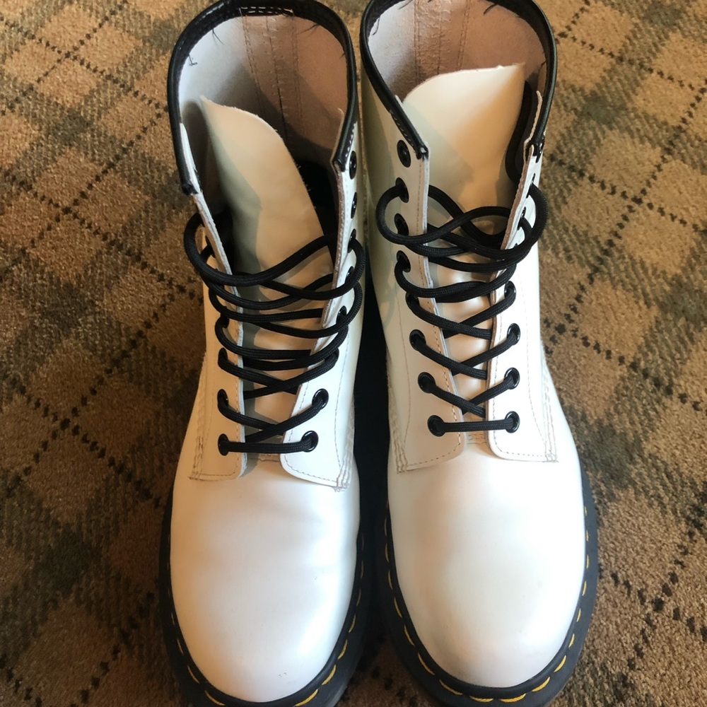 Like New White Dr. Martens